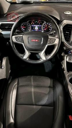 GMC Acadia